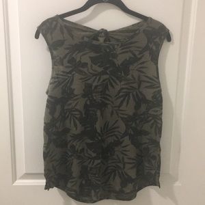 Old Navy Tank Top - M